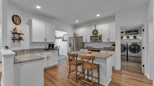 1931 DEEP CREEK DRIVE, Lakeland, FL 33810