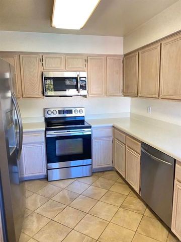 18644 Caminito Cantilena 264, San Diego, CA 92128