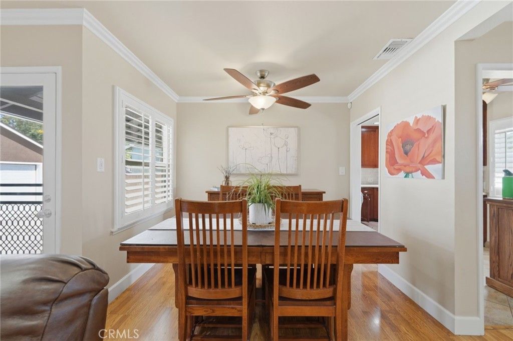 Image 11 of property listing at 10521 Greenbush, Whittier, CA 90604