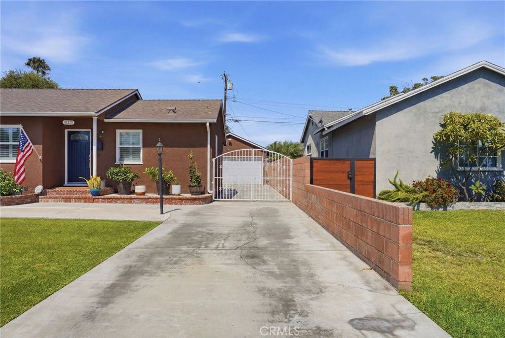 Image 34 of property listing at 10521 Greenbush, Whittier, CA 90604