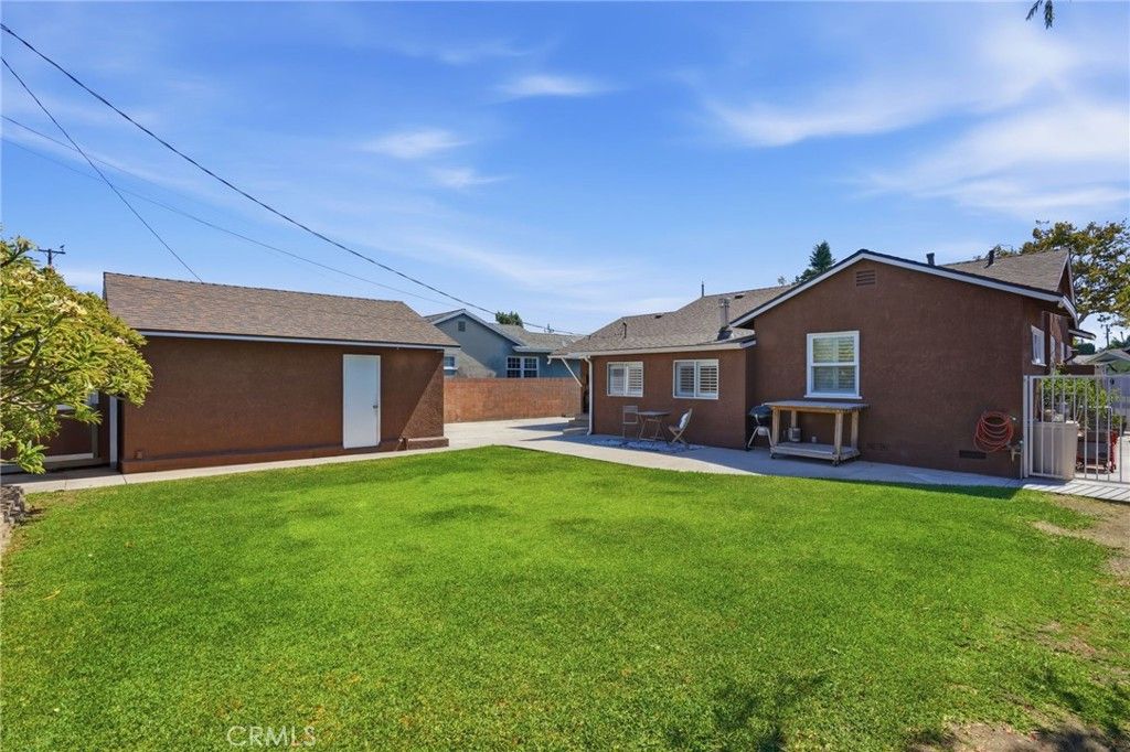 Image 40 of property listing at 10521 Greenbush, Whittier, CA 90604