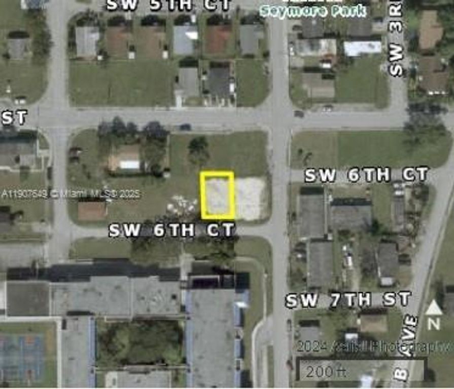 411 SW 6th Ct, Homestead, FL 33030