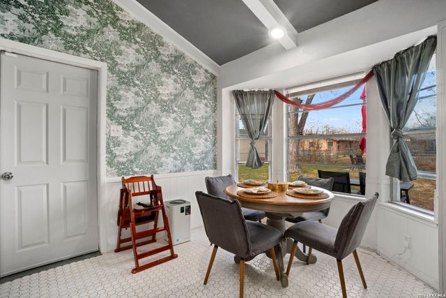 4939 Hershey, San Antonio, TX 78220