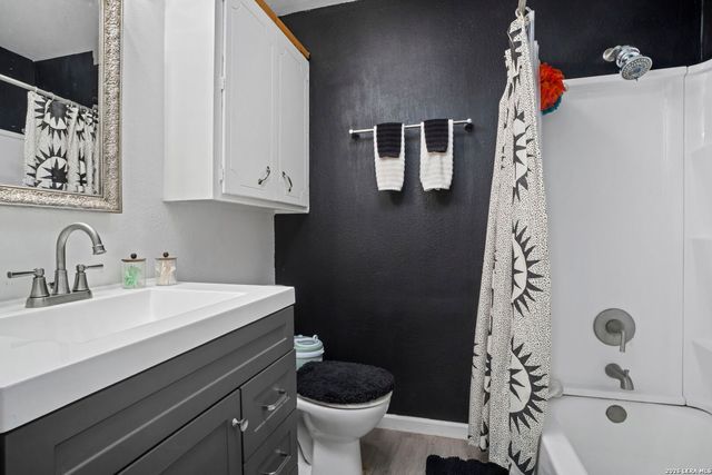 4939 Hershey, San Antonio, TX 78220