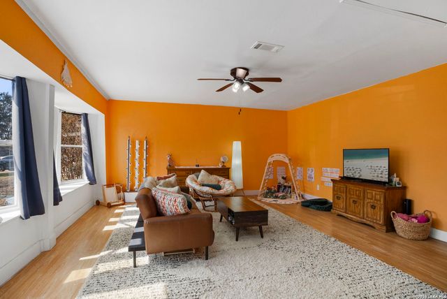 4939 Hershey, San Antonio, TX 78220