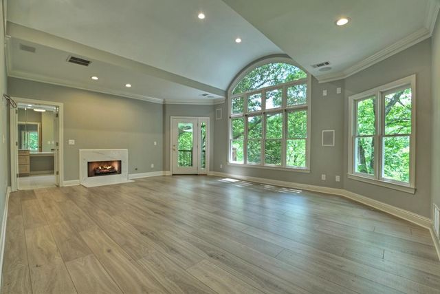 207 Delphi Hills Lane, Mccaysville, GA 30555
