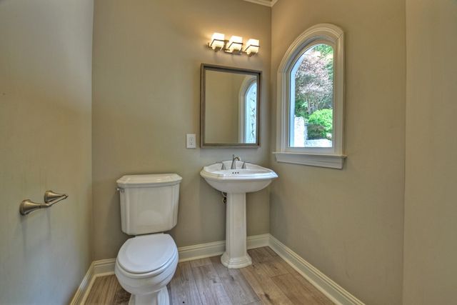207 Delphi Hills Lane, Mccaysville, GA 30555