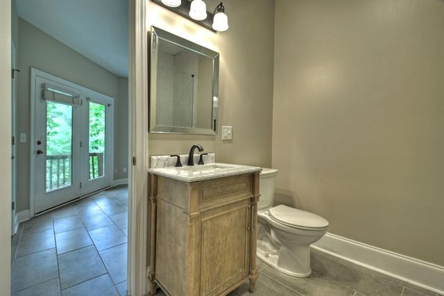 207 Delphi Hills Lane, Mccaysville, GA 30555