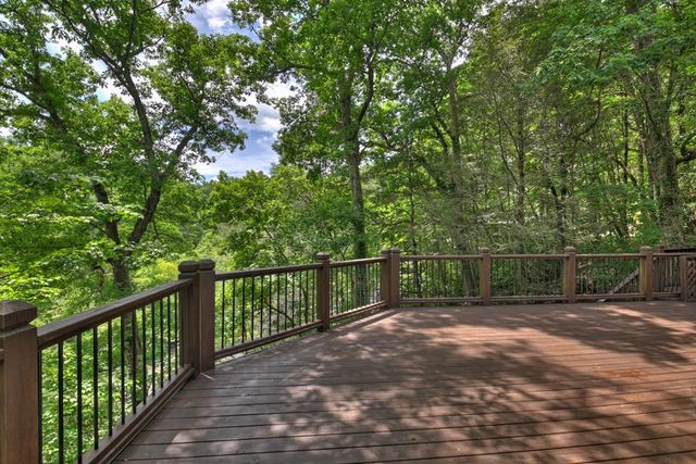 207 Delphi Hills Lane, Mccaysville, GA 30555