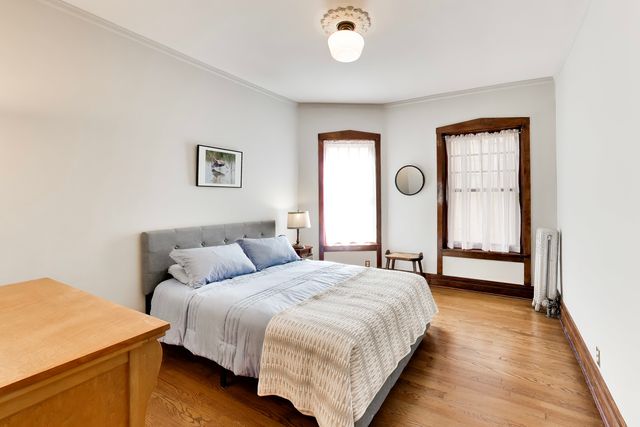 941 W Winona Street 1W, Chicago, IL 60640