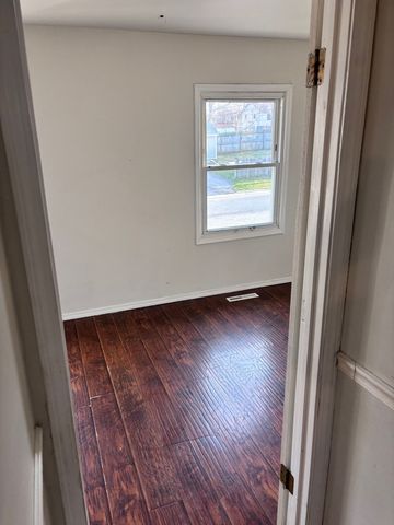 224 Heather Terrace, Round Lake Beach, IL 60073