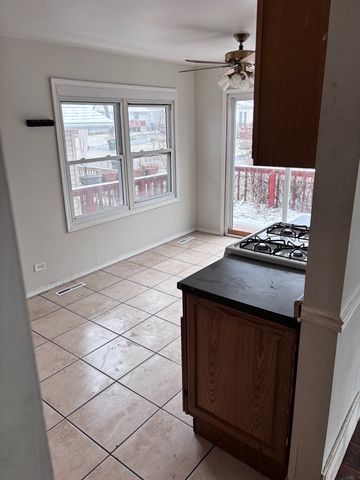 224 Heather Terrace, Round Lake Beach, IL 60073