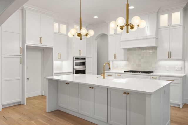 1001 Quarry Court, Granbury, TX 76048