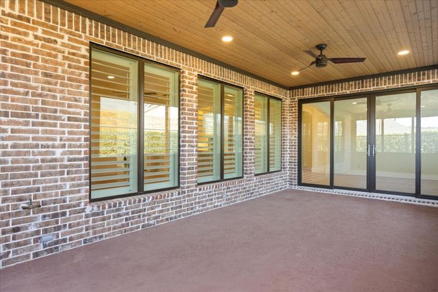 1001 Quarry Court, Granbury, TX 76048