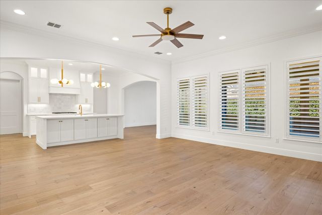 1001 Quarry Court, Granbury, TX 76048