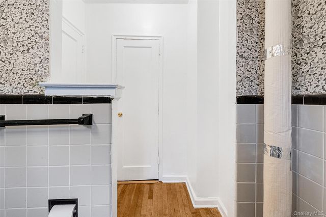 63-60 102nd Street C4, Rego Park, NY 11374