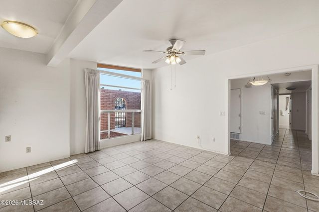 7611 E Waverly Street, Tucson, AZ 85715