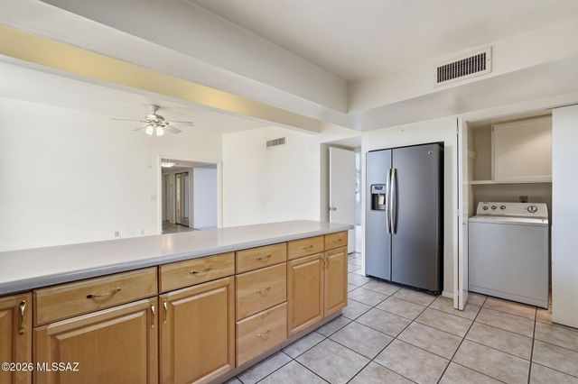 7611 E Waverly Street, Tucson, AZ 85715
