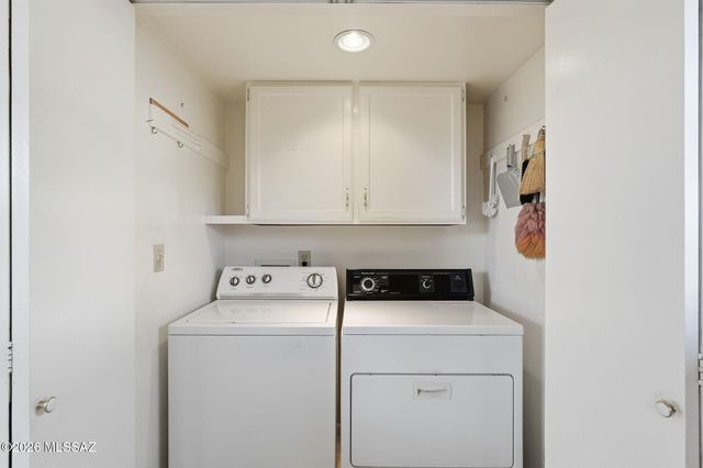 7611 E Waverly Street, Tucson, AZ 85715