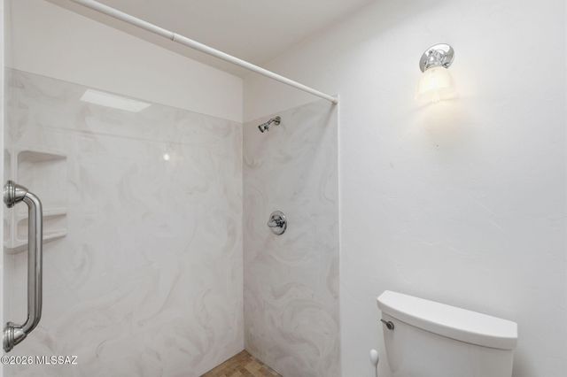 7611 E Waverly Street, Tucson, AZ 85715