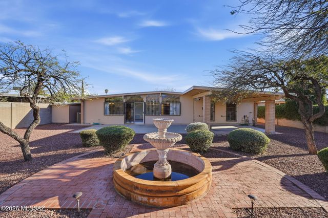 7611 E Waverly Street, Tucson, AZ 85715