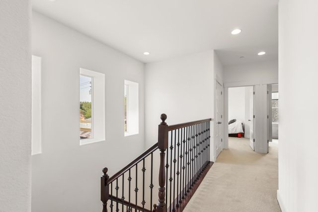 3501 Crocker Dr, Sacramento, CA 95818