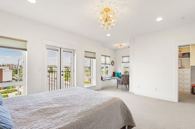 3501 Crocker Dr, Sacramento, CA 95818