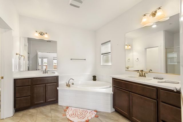 3501 Crocker Dr, Sacramento, CA 95818