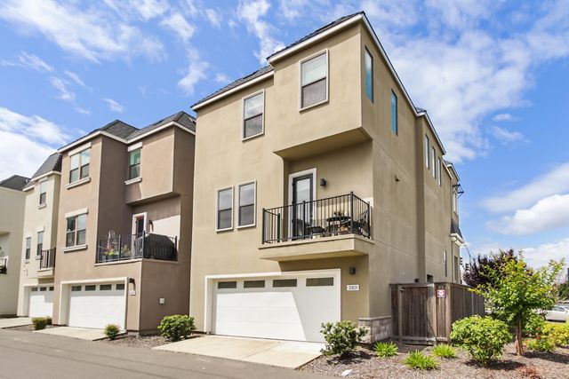 3501 Crocker Dr, Sacramento, CA 95818