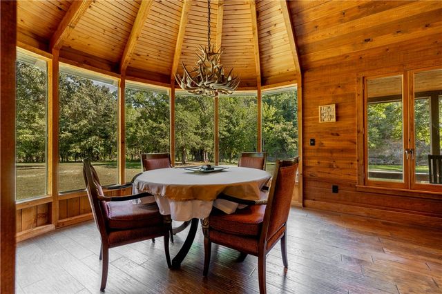 505 Clabber Creek Lane, Yellville, AR 72687