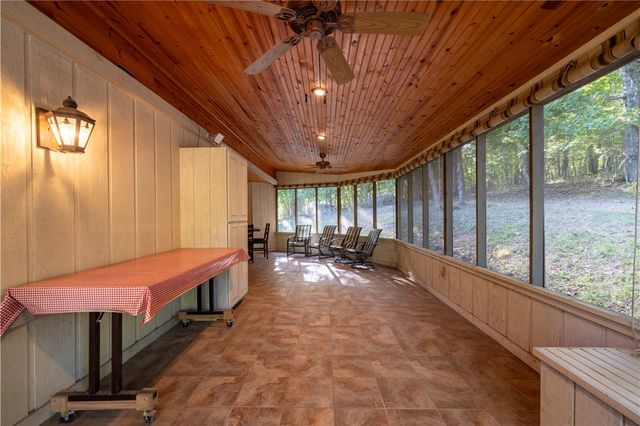 505 Clabber Creek Lane, Yellville, AR 72687