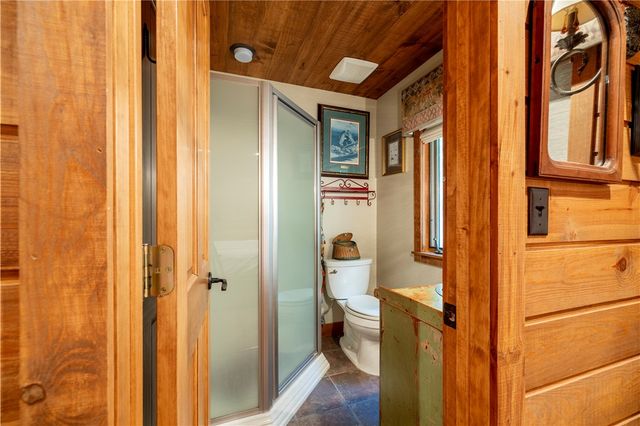 505 Clabber Creek Lane, Yellville, AR 72687