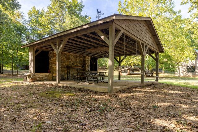 505 Clabber Creek Lane, Yellville, AR 72687