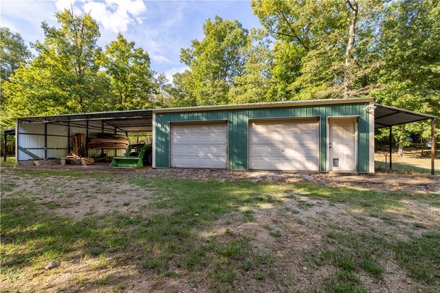 505 Clabber Creek Lane, Yellville, AR 72687