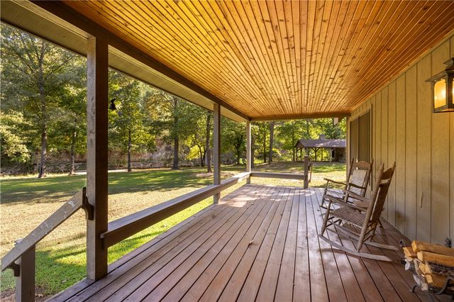 505 Clabber Creek Lane, Yellville, AR 72687