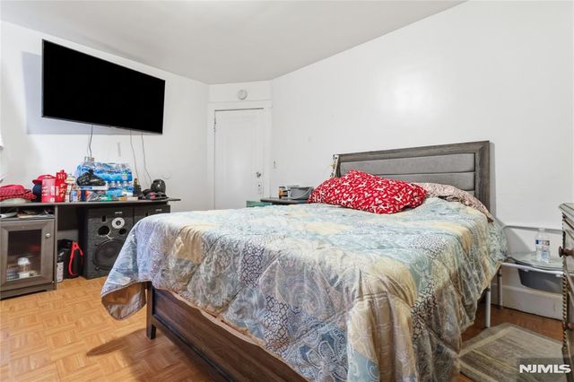 53-55 18th Avenue, Paterson, NJ 07513