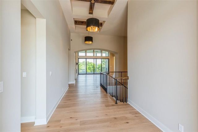 17020 Earnshaw Street, Overland Park, KS 66221