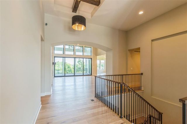 17020 Earnshaw Street, Overland Park, KS 66221