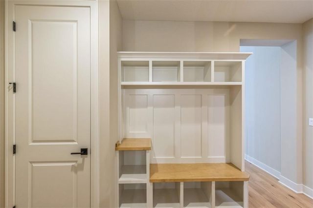 17020 Earnshaw Street, Overland Park, KS 66221