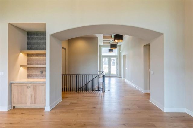 17020 Earnshaw Street, Overland Park, KS 66221