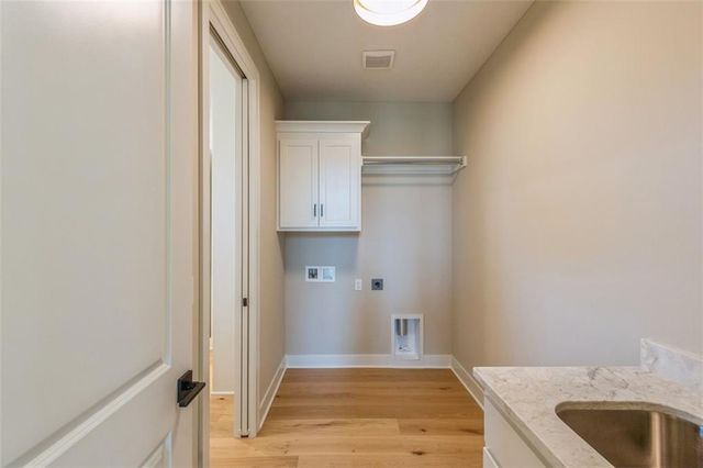 17020 Earnshaw Street, Overland Park, KS 66221