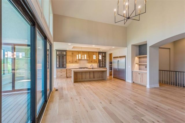 17020 Earnshaw Street, Overland Park, KS 66221