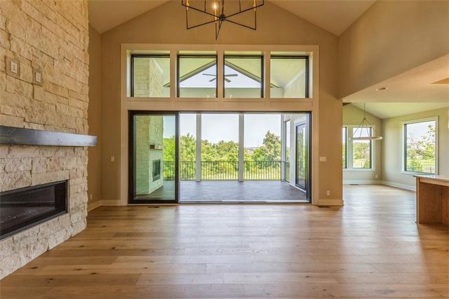 17020 Earnshaw Street, Overland Park, KS 66221