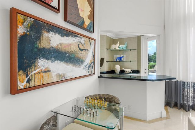 6949 Lake Estates Court, Boca Raton, FL 33496