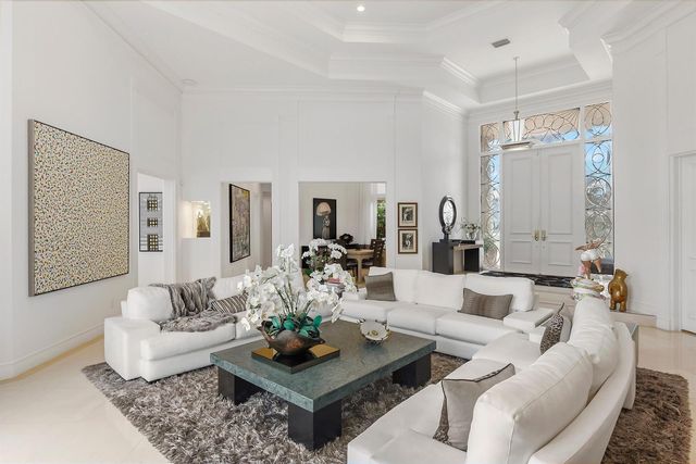 6949 Lake Estates Court, Boca Raton, FL 33496