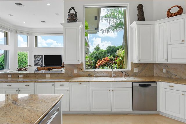 6949 Lake Estates Court, Boca Raton, FL 33496