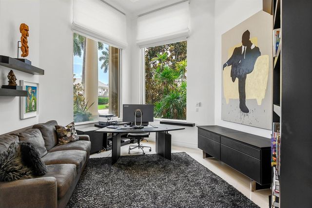 6949 Lake Estates Court, Boca Raton, FL 33496
