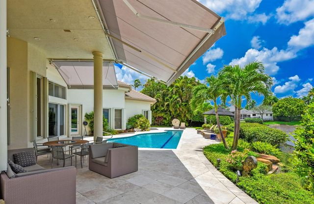 6949 Lake Estates Court, Boca Raton, FL 33496