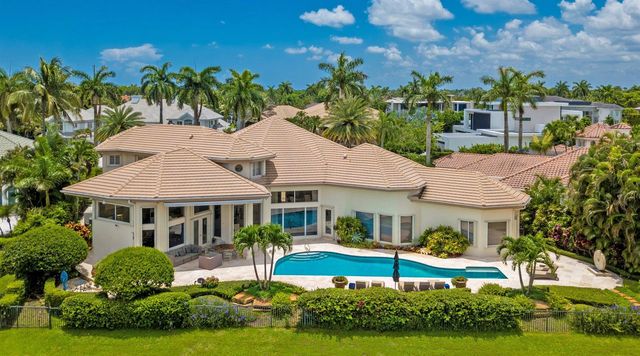 6949 Lake Estates Court, Boca Raton, FL 33496
