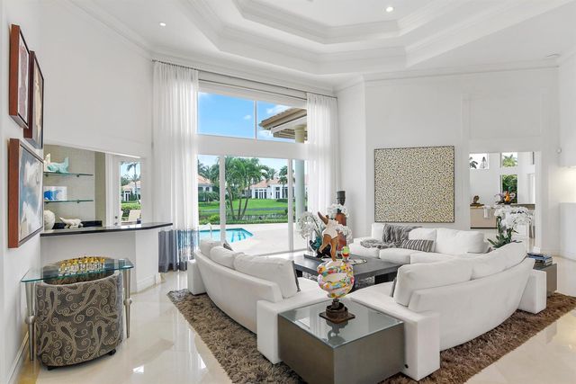 6949 Lake Estates Court, Boca Raton, FL 33496
